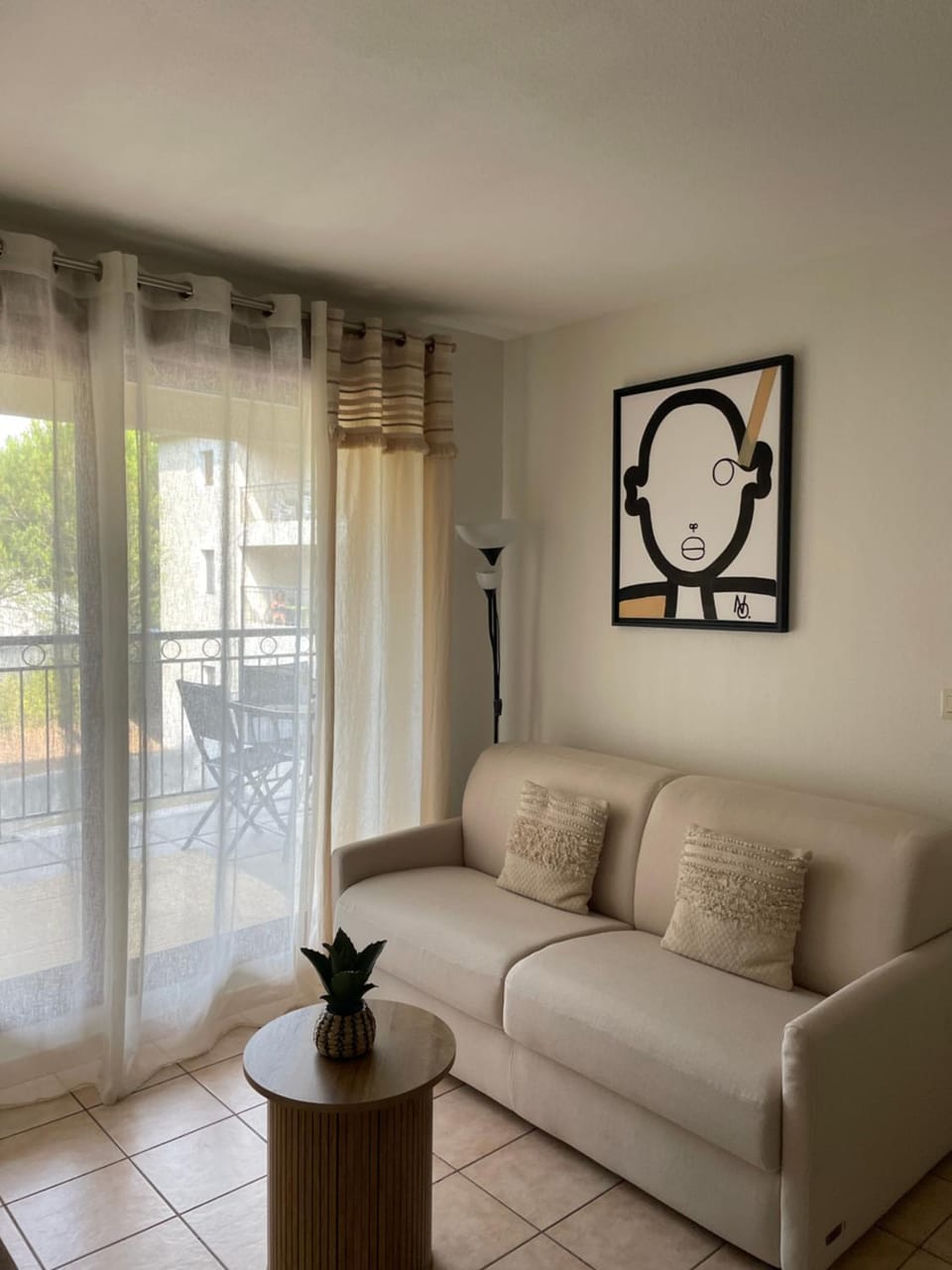 Escapade Uzétienne Cœur de ville et Parking Apartment in Uzes