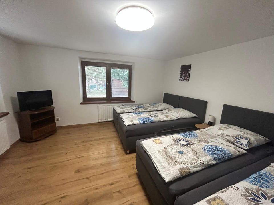 TV and multimedia, Bedroom