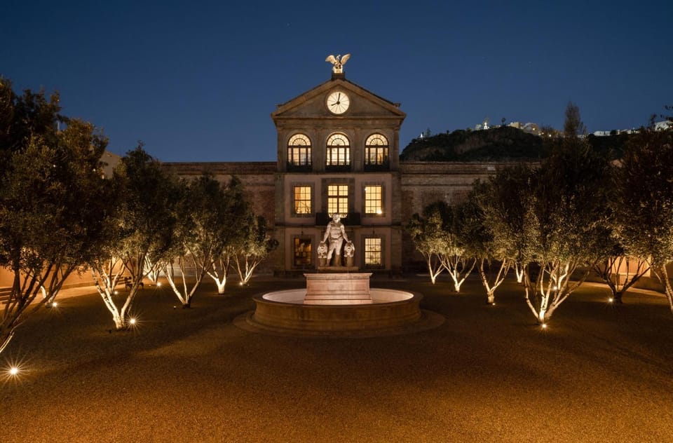 Property building, Facade/entrance, Night, Natural landscape, Garden, Decorative detail, Garden view