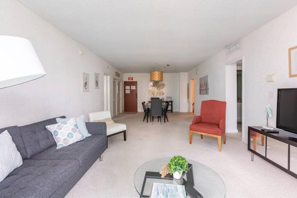 Amazing apartment on the beach Apartment in Hollywood Beach