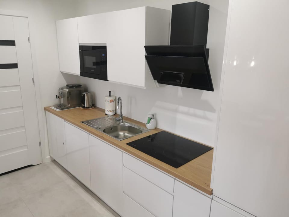 Coffee/tea facilities, Kitchen or kitchenette, minibar, pet friendly, stove