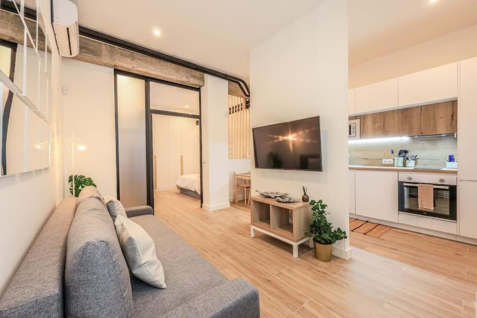 MyHouseSpain - Acogedor piso cerca de Atocha I Apartment in Madrid