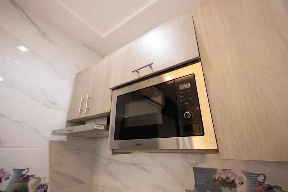 Elegant Studio Apartment, East Airport Apartment in Accra