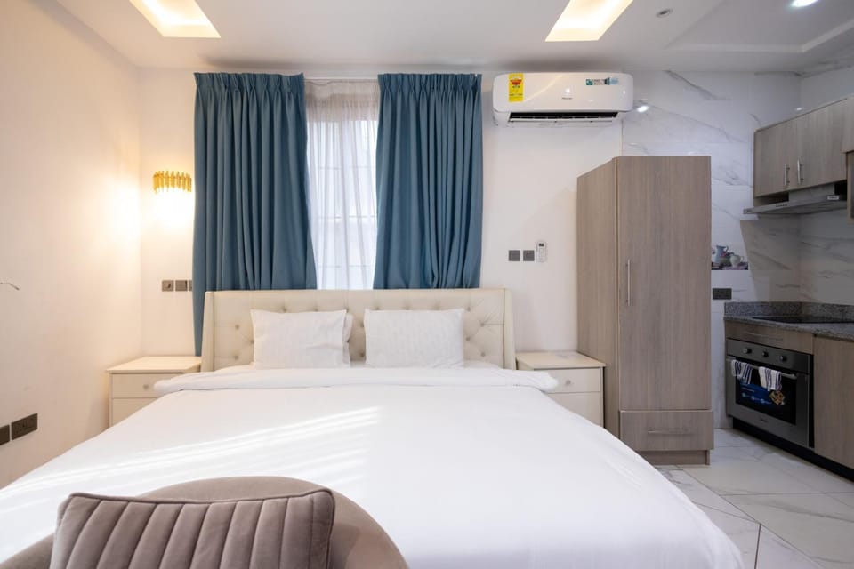 Elegant Studio Apartment, East Airport Apartment in Accra