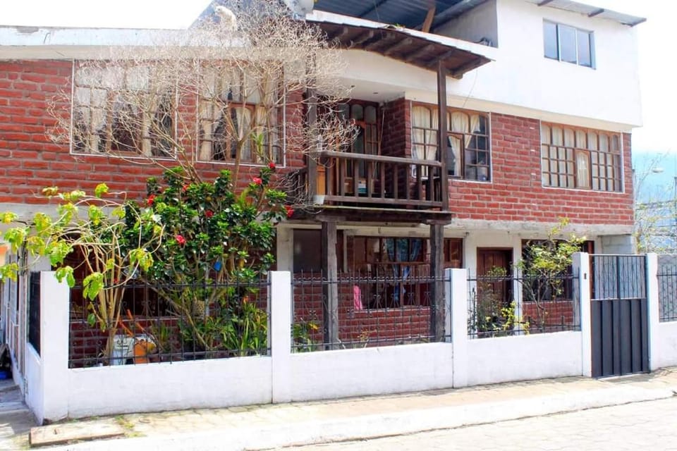 Haunted House Casa Vacacional Apartment in Banos