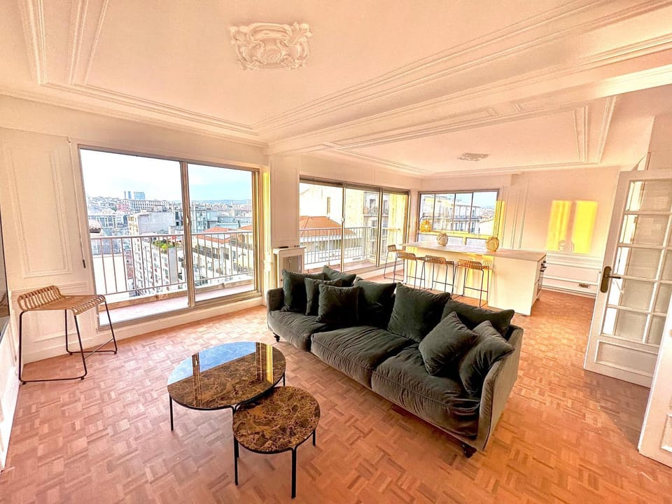 Côté Vieux Port - 105m2 - Port & Sea View Apartment in Marseille