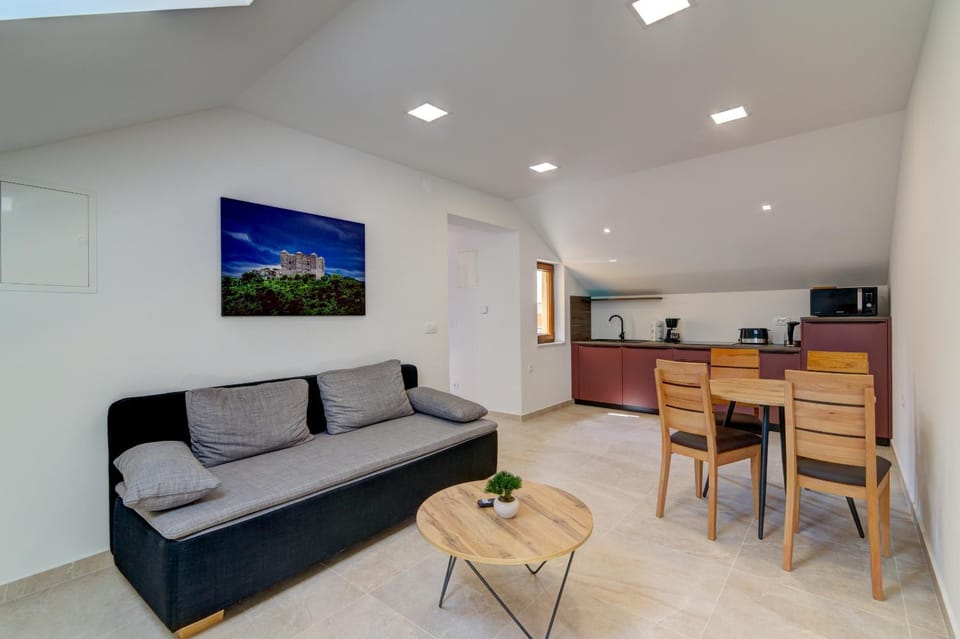 Living room, Dining area, minibar, stove