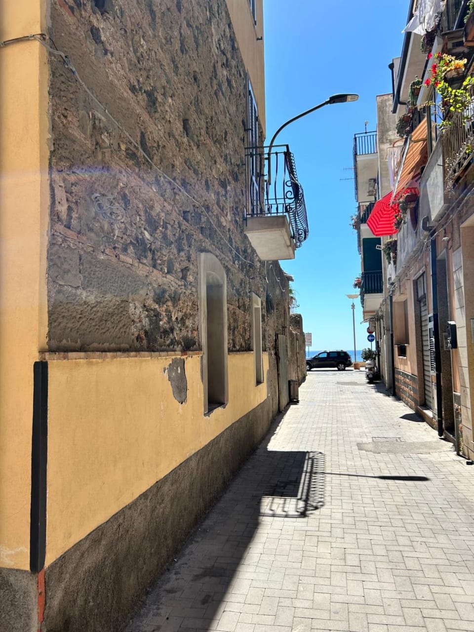 Day, Neighbourhood, Street view