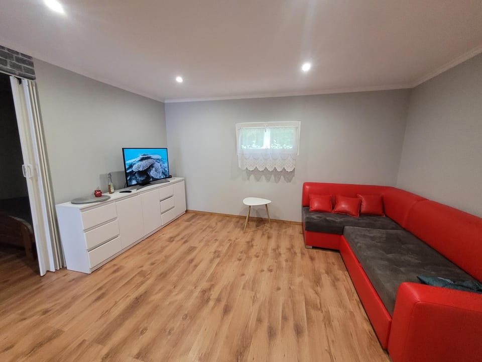 Domek Drewniany w Dolinie Symsarny House in Poland