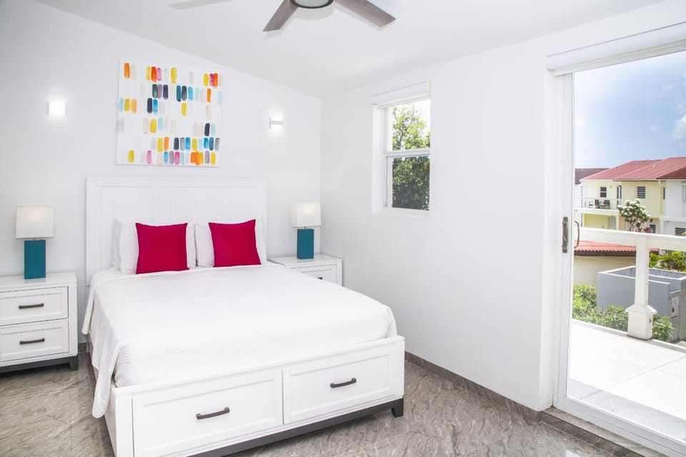 247C South Finger House in Saint Mary, Antigua and Barbuda
