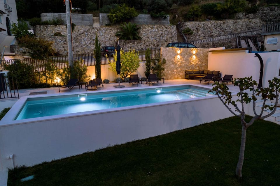Garden, Pool view, Swimming pool