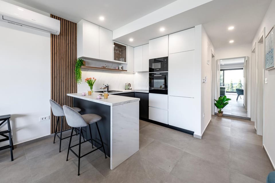 Kitchen or kitchenette, Seating area, dishwasher, minibar, pet friendly, stove