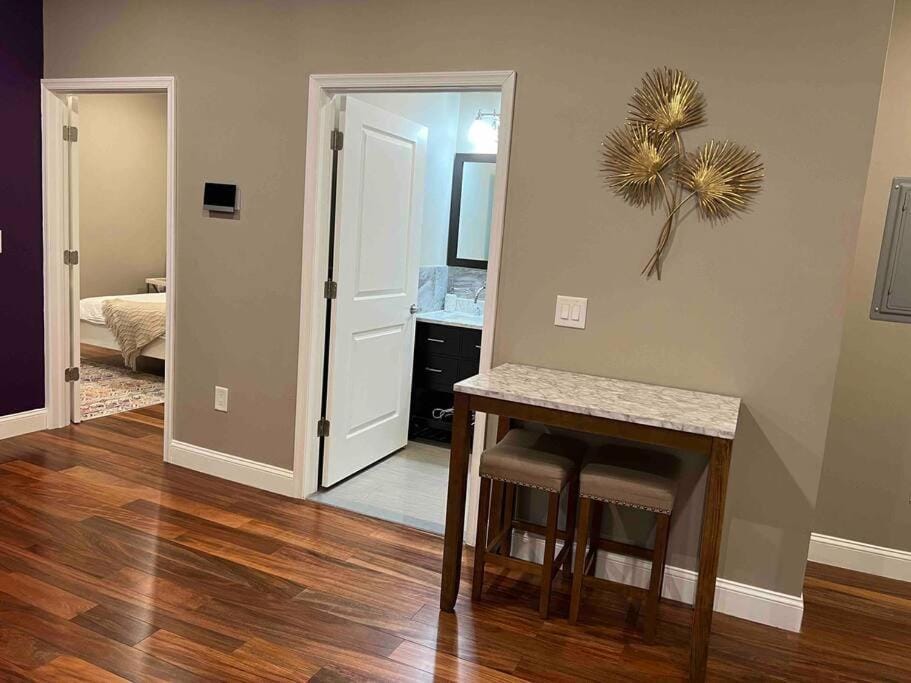 504 Luxe 1BDR APT in center city Apartment in Philadelphia