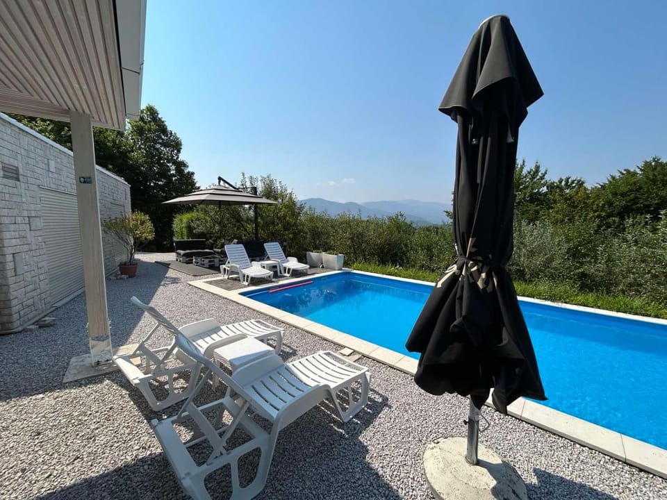 Woodrock Villa Villa in Federation of Bosnia and Herzegovina