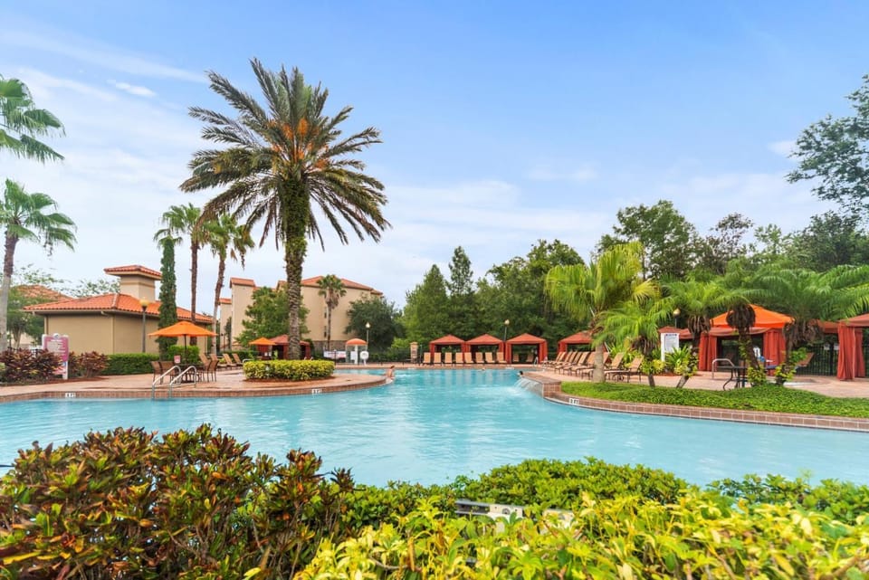 Pool view, Swimming pool, Swimming pool