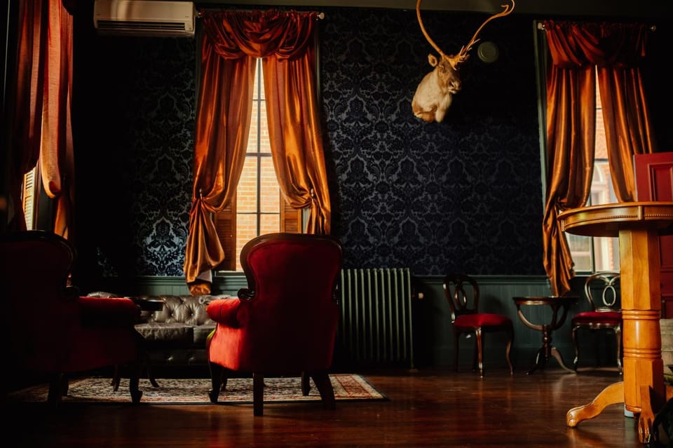 Communal lounge/ TV room, Lobby or reception, Lounge or bar