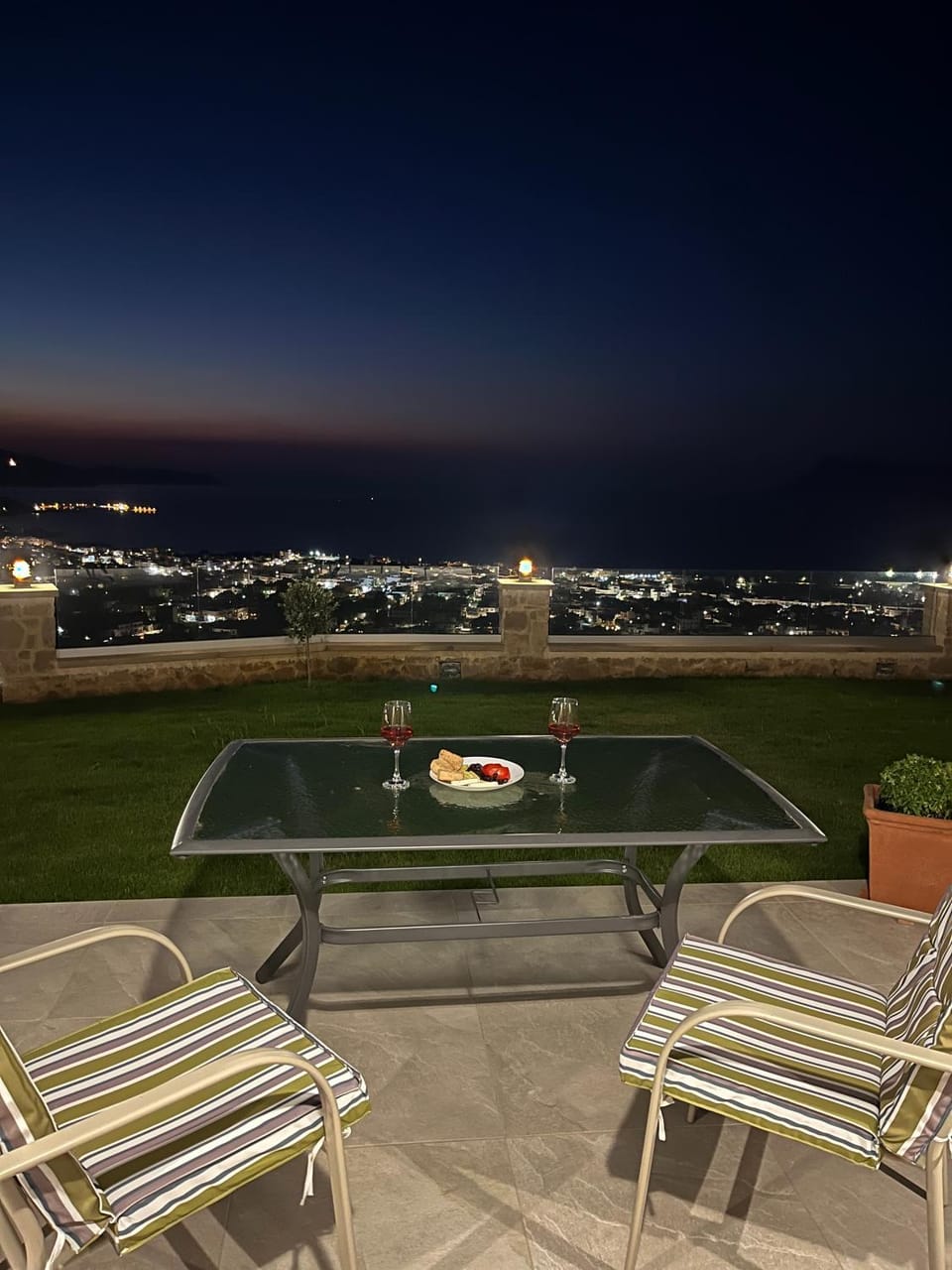 Patio, Night, View (from property/room), Balcony/Terrace, Dining area