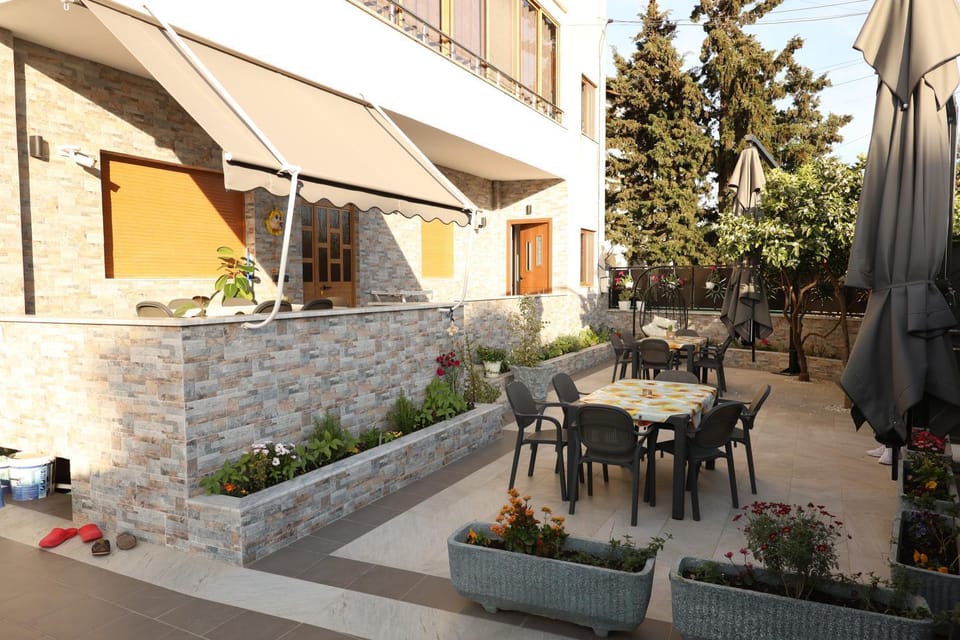VILA Eljus Bed and Breakfast in Tirana County, Albania