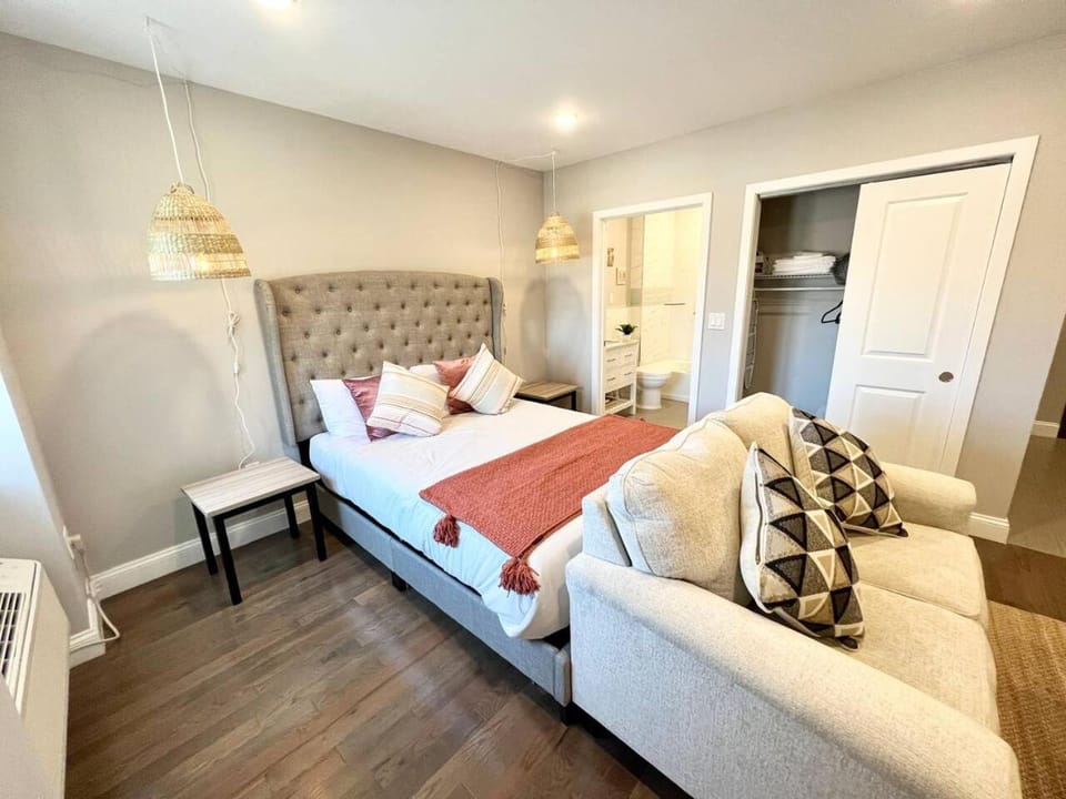 302 Comfy Cabin 1BD with city view in Center city Cabin in Philadelphia