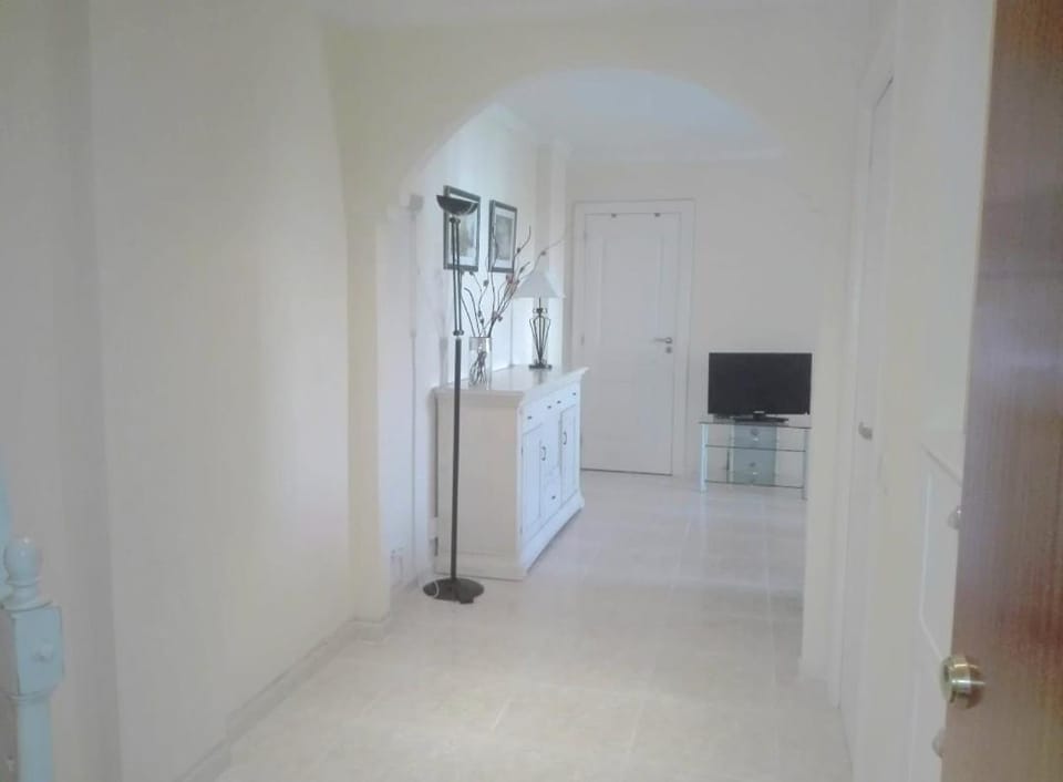 PRECIOSO APARTAMENTO EN PLENO CENTRO DE MARBELLA Y SEGUNDA LINEA DE MAR Reserva ahora por semanas o MÁS CON UNA OFERTA INMEJORABLE Apartment in Marbella