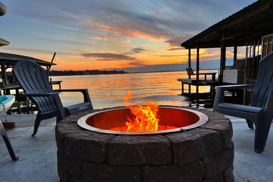'Harbor Haven' w/ Dock: Lake Livingston Home House in Lake Livingston