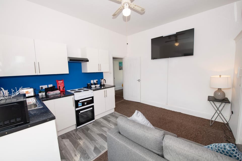 Versatile Cozy & Spacious Comfort Hull Apartments Apartment in Hull
