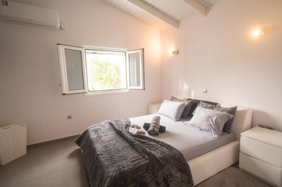 Property building, Bedroom