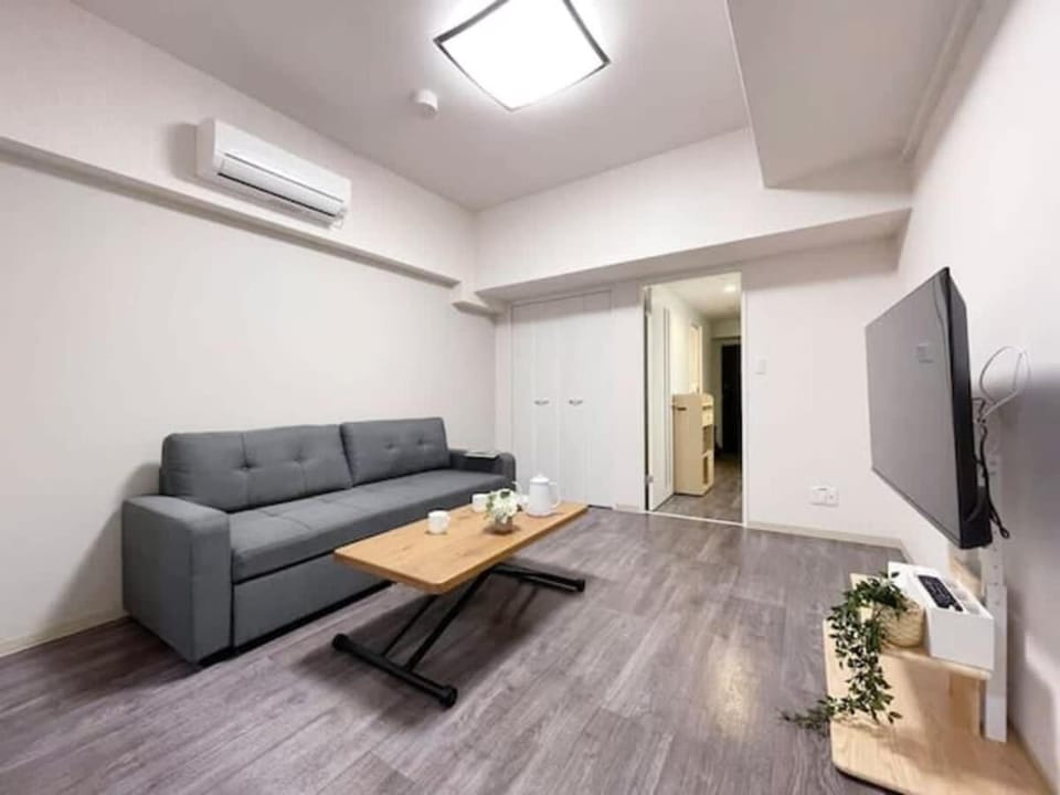 Casaen by b hotel- Modern 1 BR near Hondori District for 6 Ppl Apartment in Hiroshima