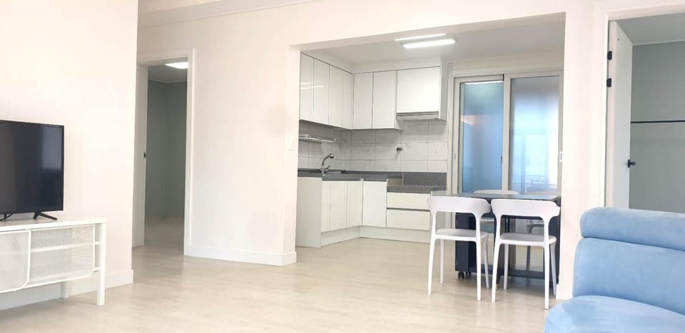 Elle House Apartment in South Korea