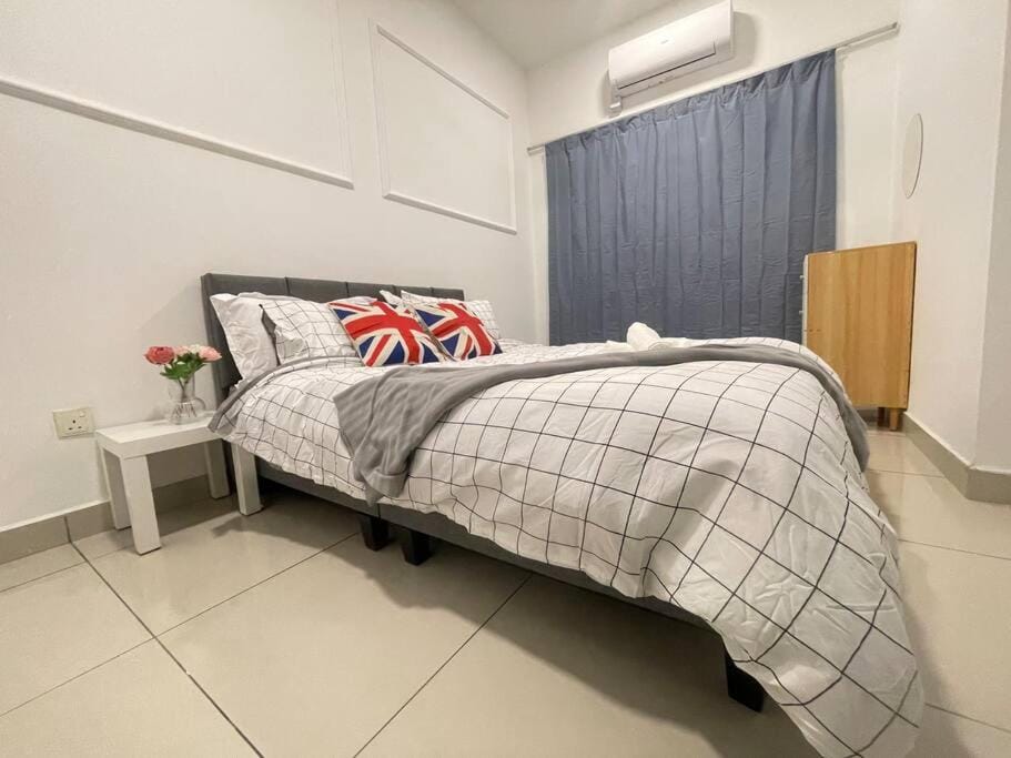 10Pax 4 Room Hidden Gem Sri Petaling 3 min Bukit Jalil Stadium Apartment in Federal Territory of Kuala Lumpur