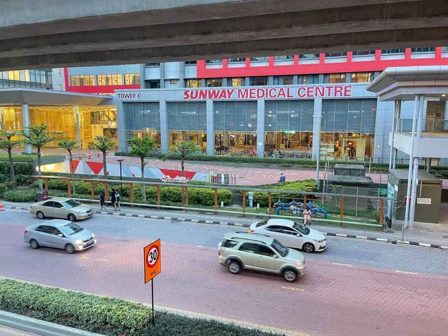 Sunway Geo Suite-Linked BRT-Medical Apartment in Subang Jaya