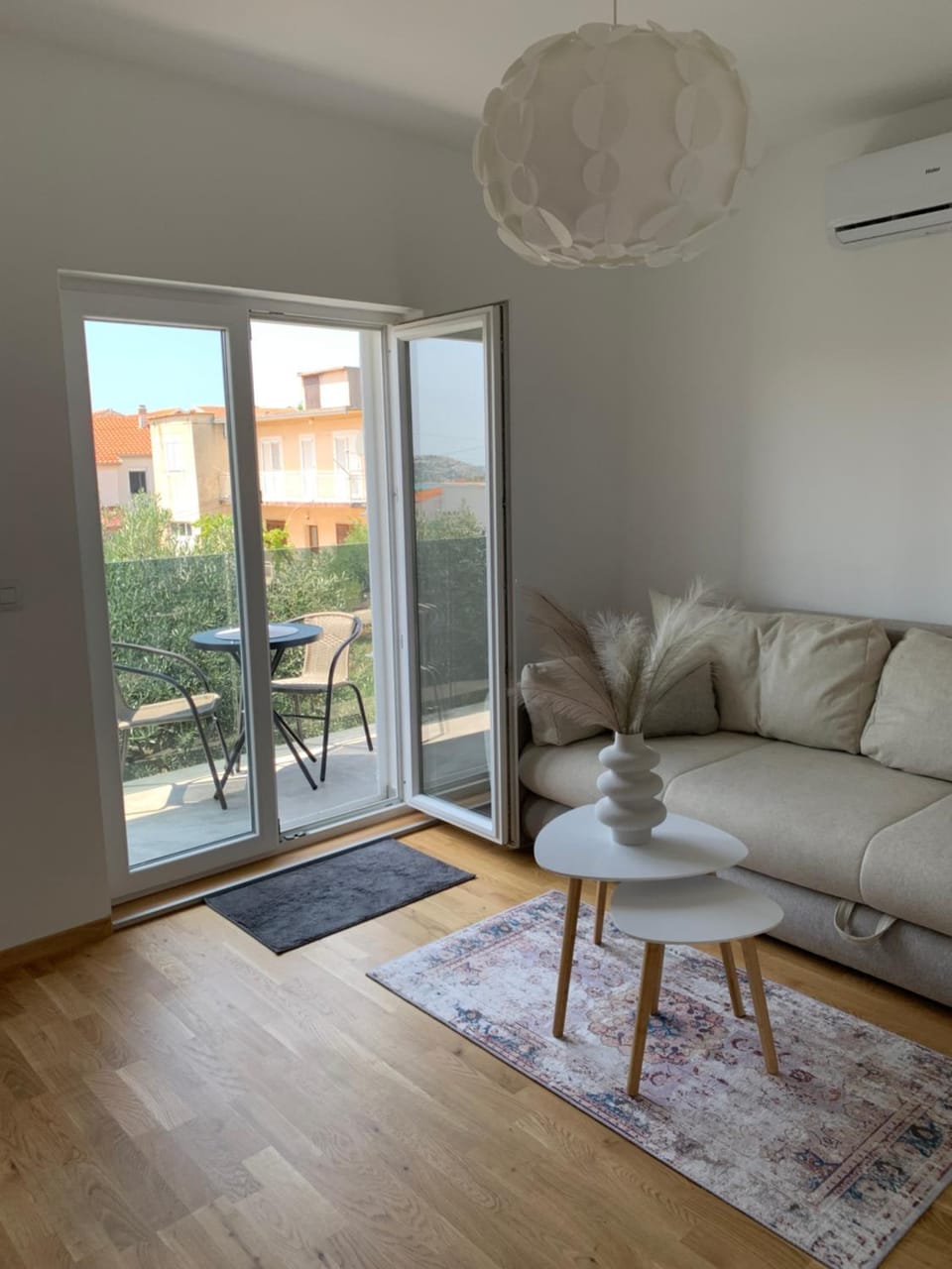 Balcony/Terrace, Living room