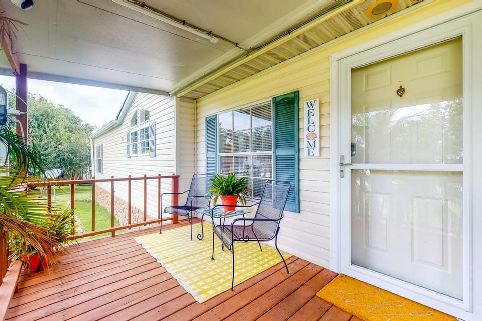 Boat Dock! 'Sunshine House' on St. Johns River House in Astor