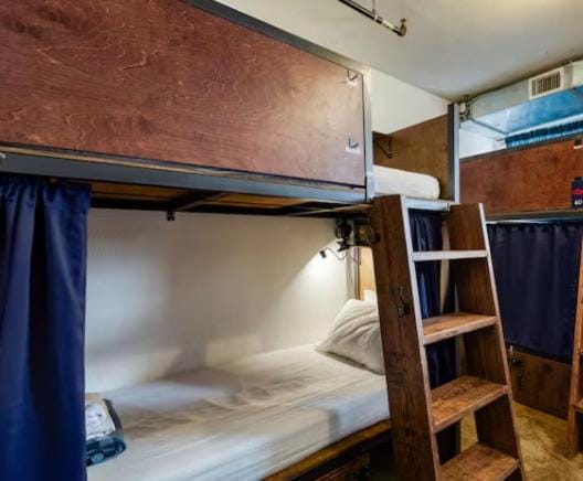 Firehouse Hostel Hostel in Austin