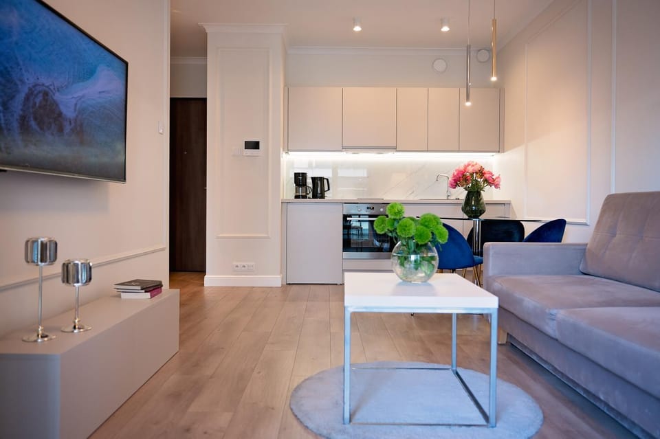 TV and multimedia, Living room, kitchen