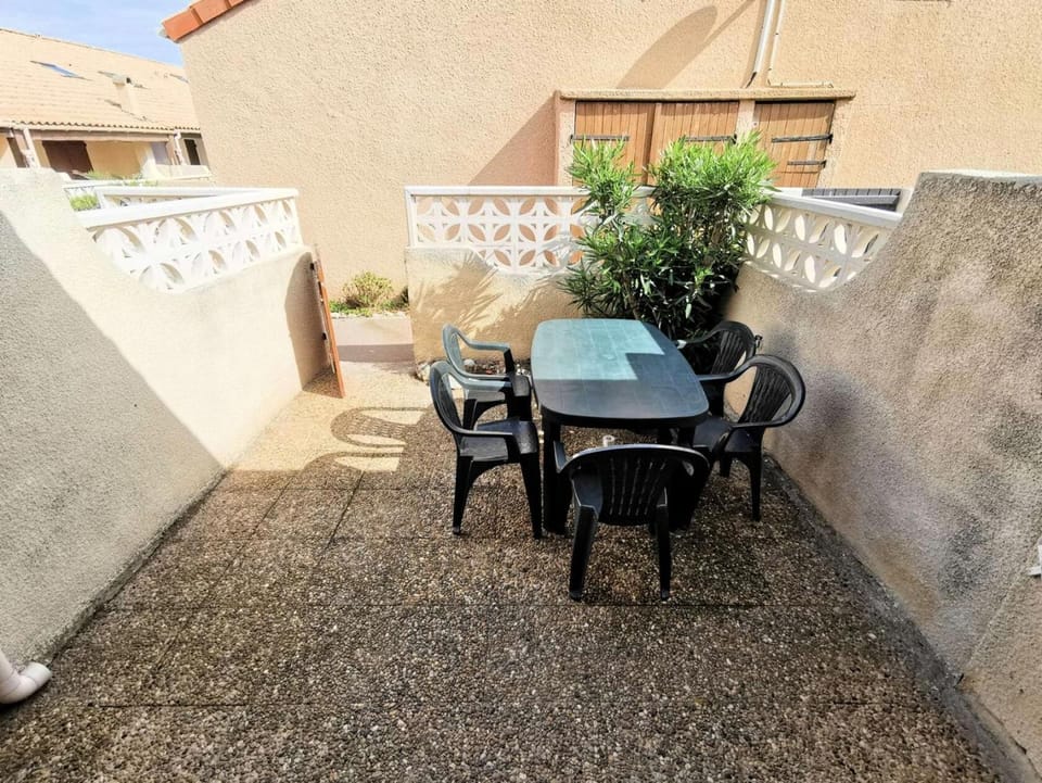 Résidence Grande Bleue - VILLA T1 CAB MEZZ 6 couchages PORT LEUCATE MAE-1604 Villa in Leucate