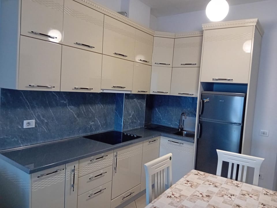 Kitchen or kitchenette, oven, stove
