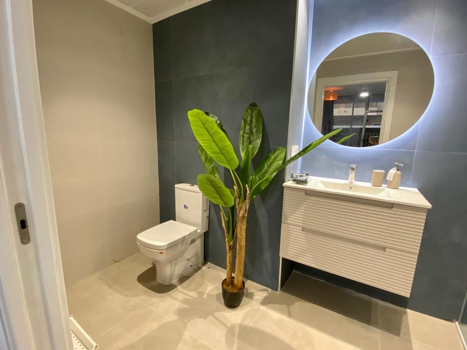 Toilet, Bathroom