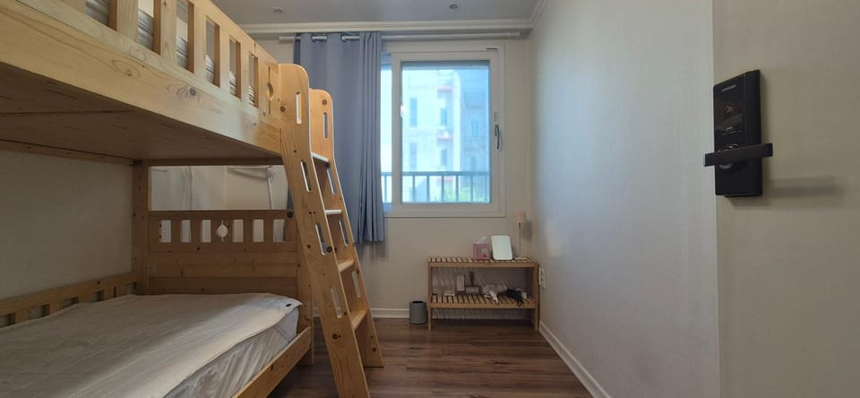 Sunyhouse Female Only Foreign Only Vacation rental in Seoul