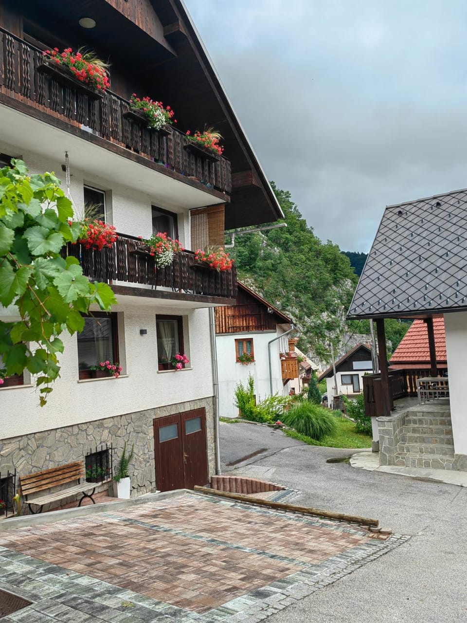 Apartma Bela Apartment in Bled