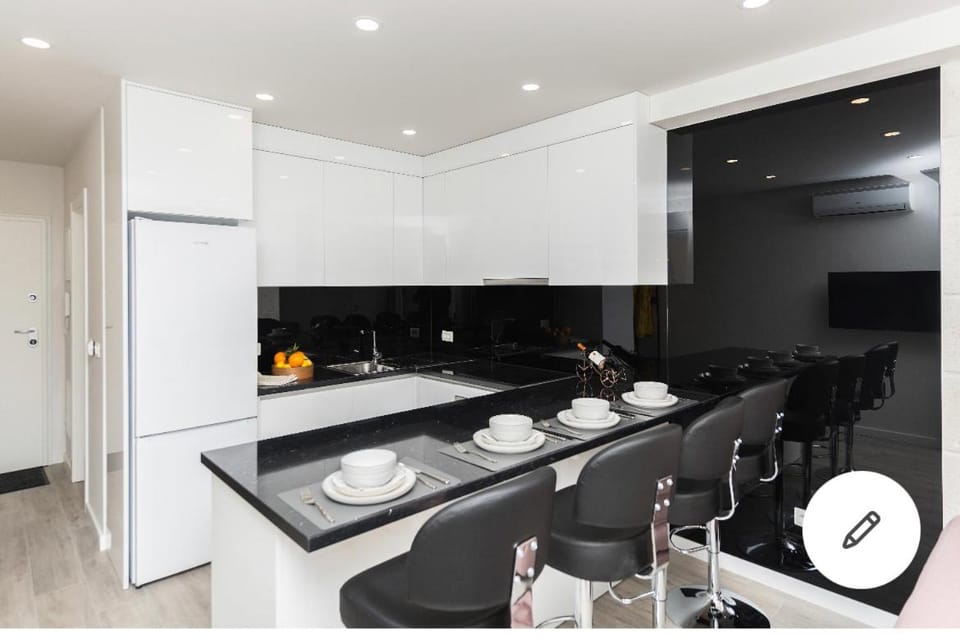 Nelly Apartment in Makarska