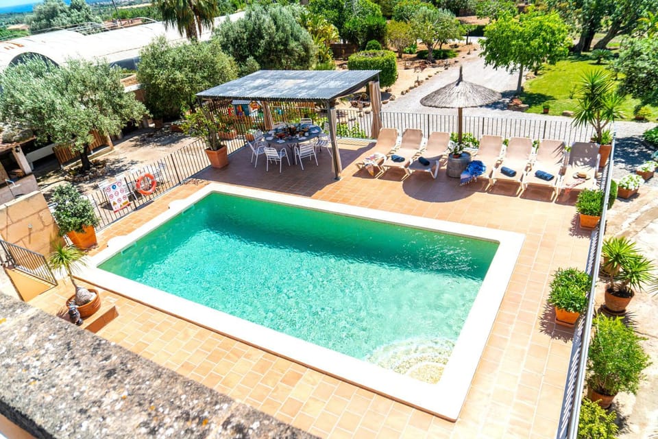 CAN TROBAT - Gran Villa Mallorquina con piscina Villa in Migjorn
