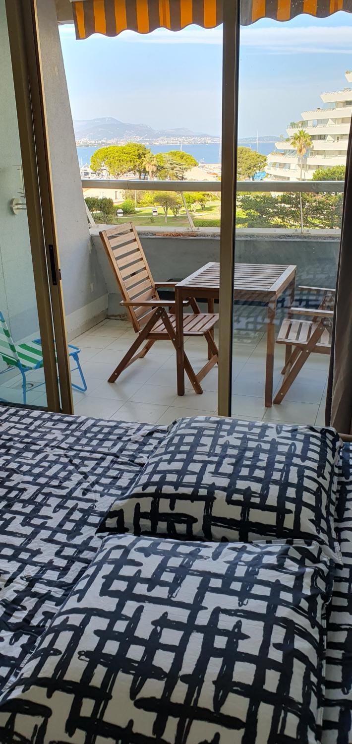 Studio Balcony Sea View - 6th floor - FAME MARINA BAIE DES ANGES Apartment in Villeneuve-Loubet