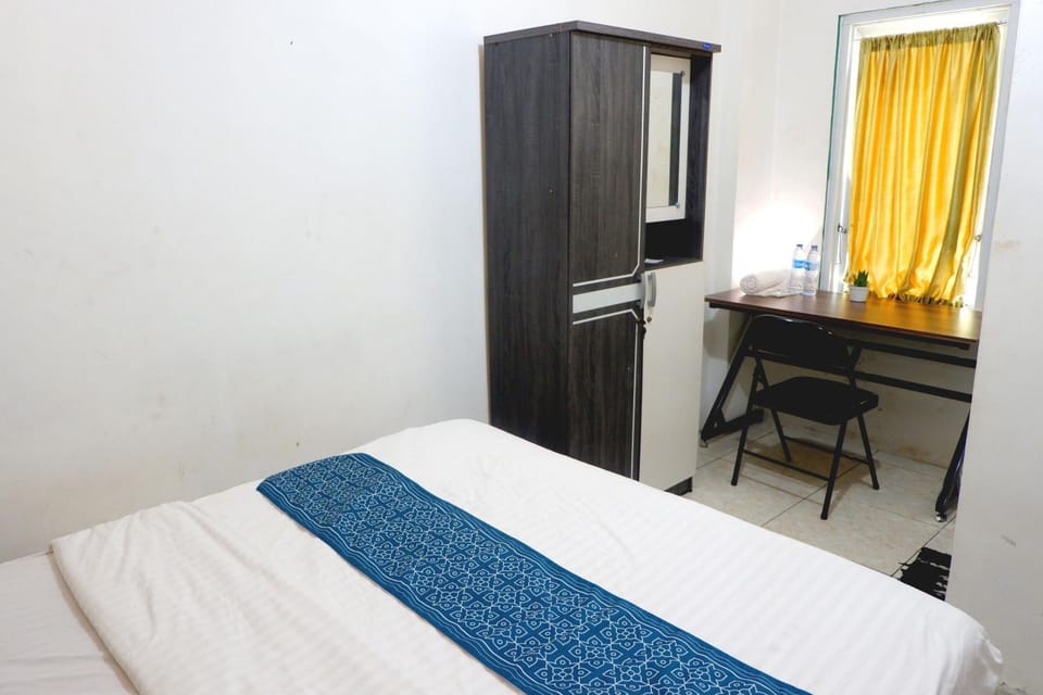 Bed, Photo of the whole room, Bedroom, hair dresser