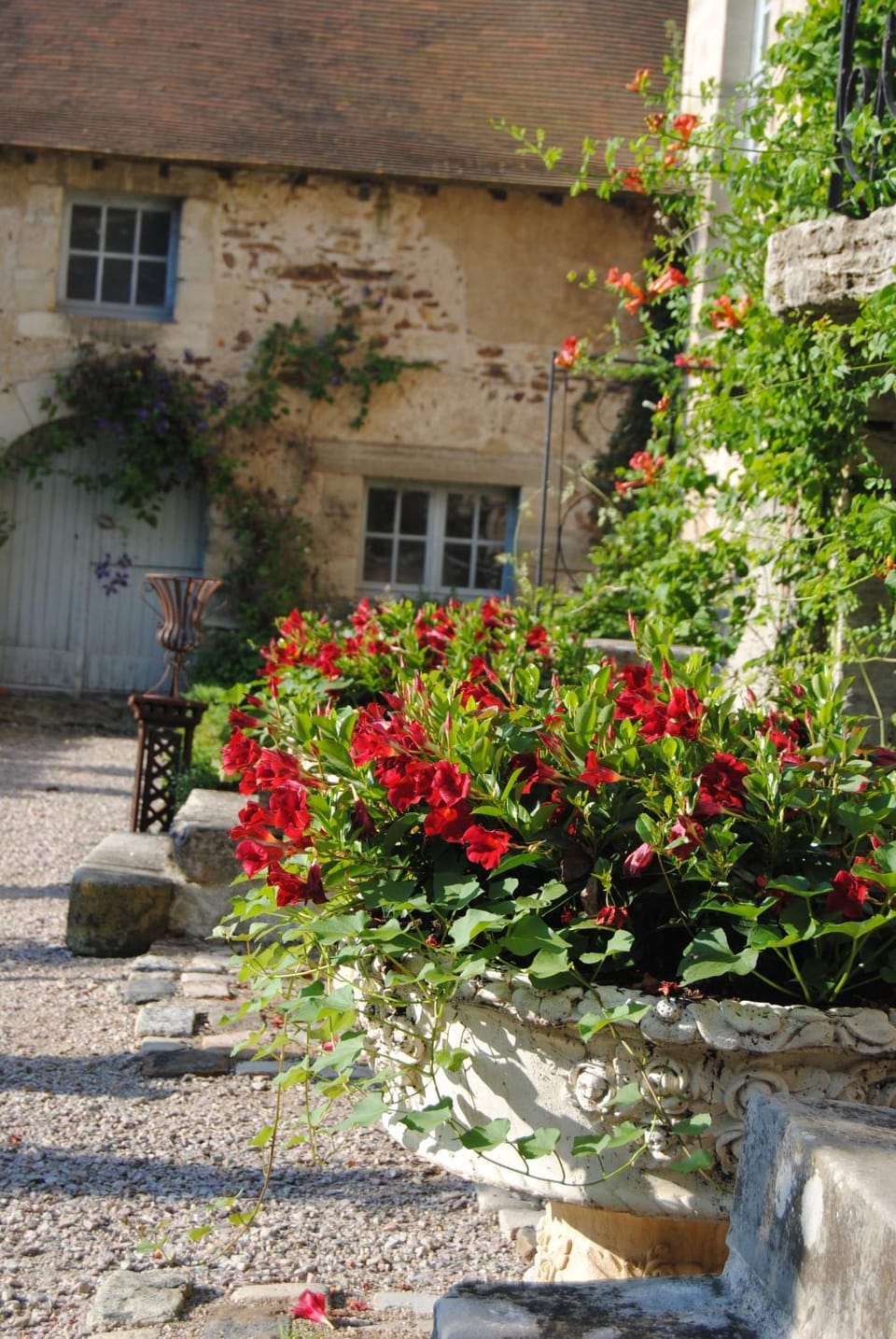 Chateau de Montchoisy Bed and Breakfast in Auvergne-Rhône-Alpes