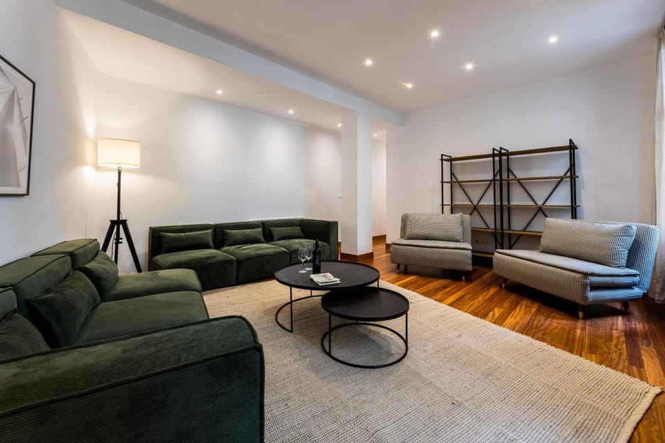 Communal lounge/ TV room, Living room