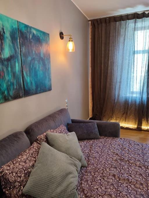 Уютный лофт среди старых парков Apartment in Riga