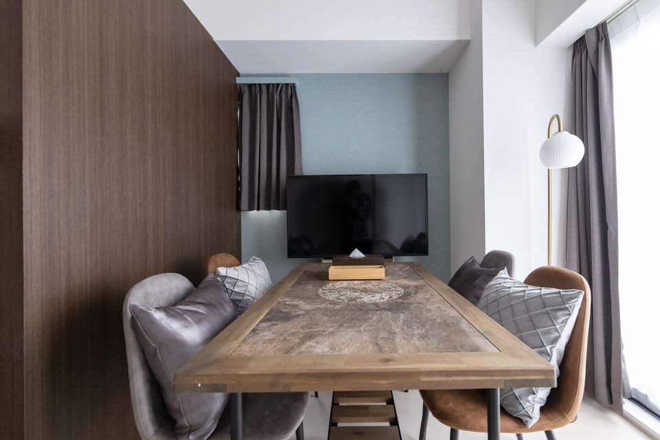 TV and multimedia, Living room, Dining area