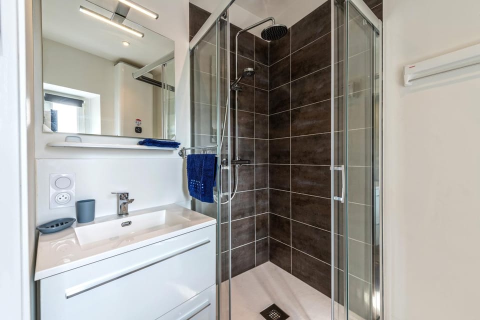 Bathroom, Other