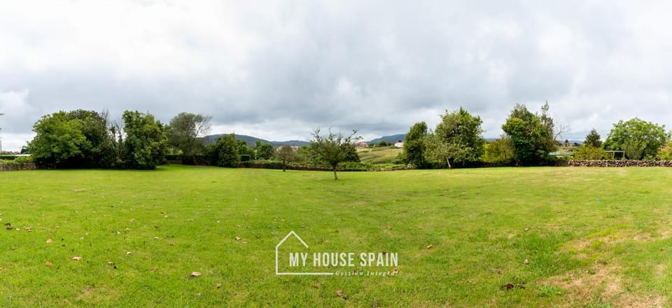 MyHouseSpain - Argüero, chalet con piscina House in Asturias